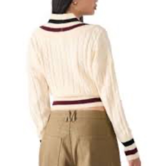 New Steve Madden V-Neck Sweater in Cream with Black and Burgundy Stripes size M - Picture 11 of 11